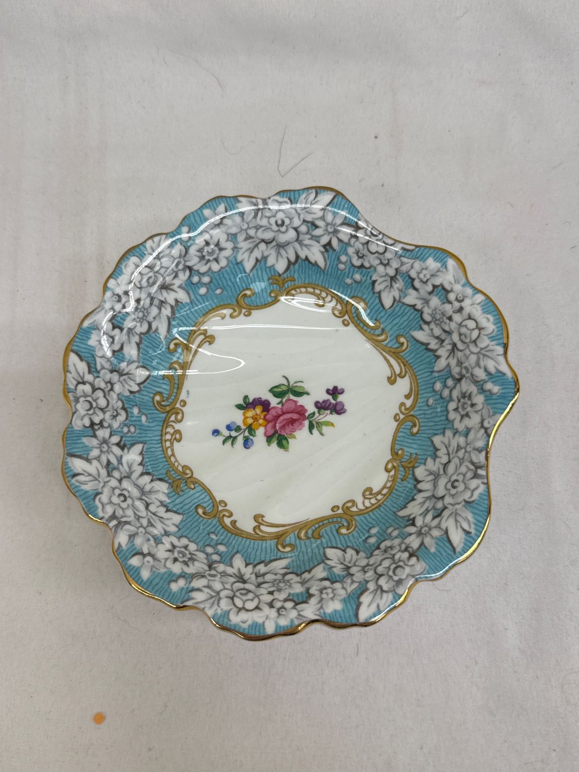 Royal Albert Bone China England Enchantment Dish