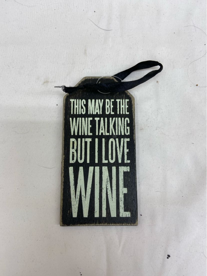 Wine Wall Hanging