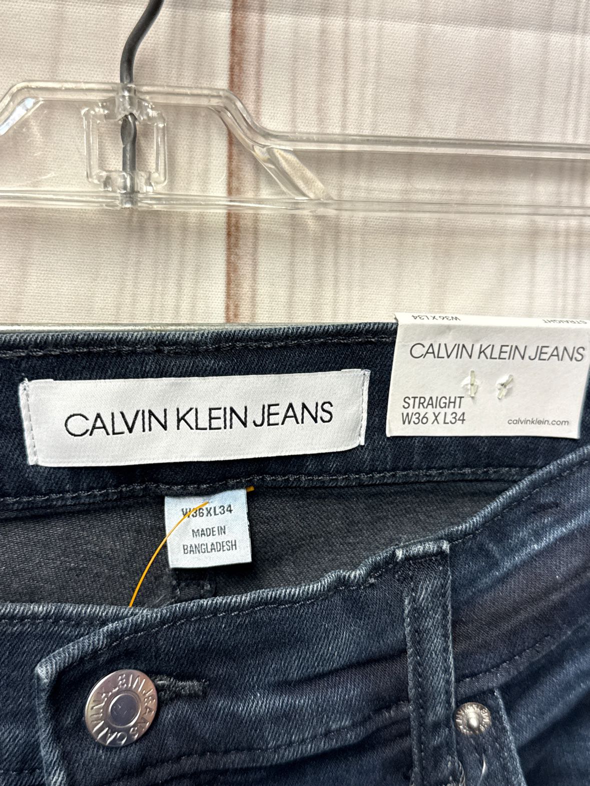 NWT Calvin Klein Men's Size 36x34 Blue Jeans Straight