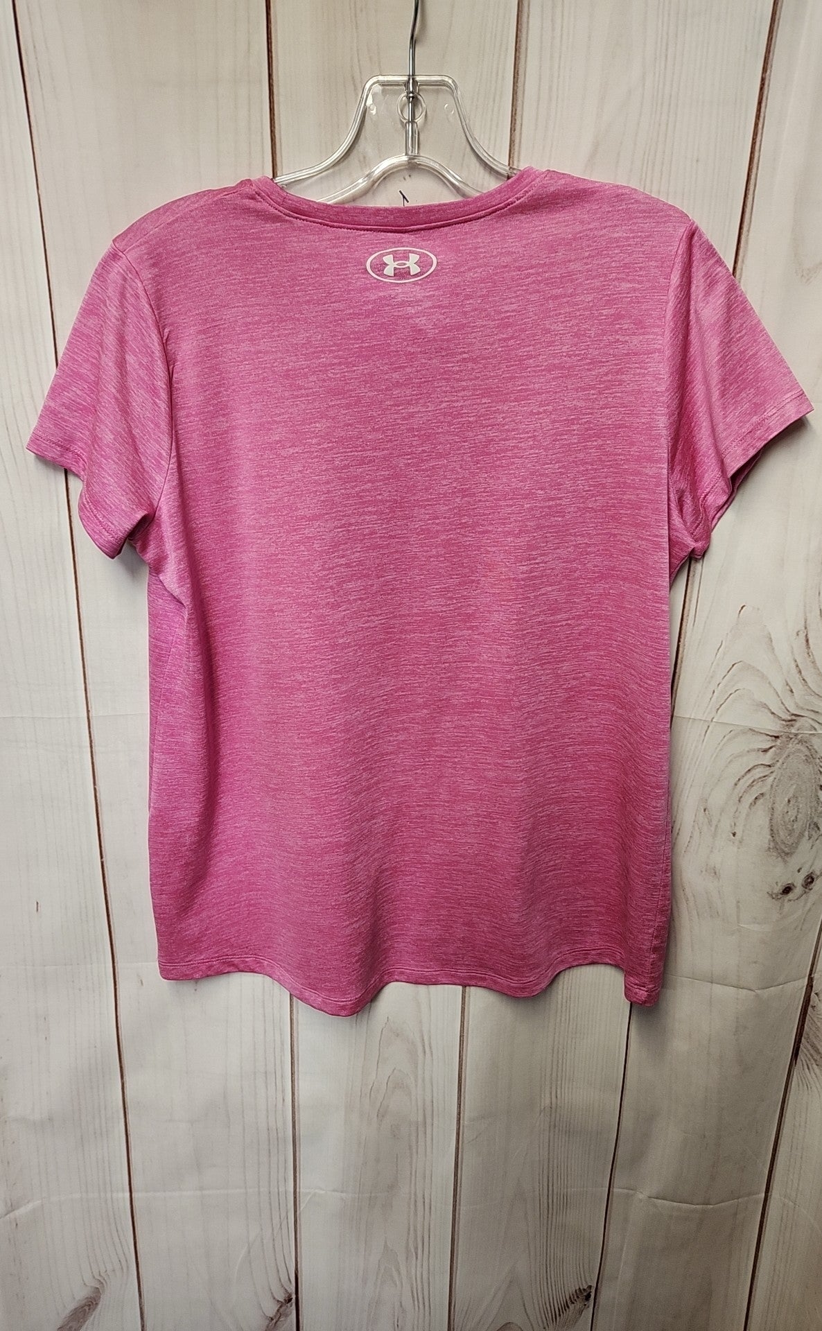 Under Armour Girl's Size 18/20 Pink Shirt