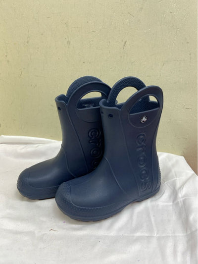 Crocs Boy's Size 2 Navy Boots