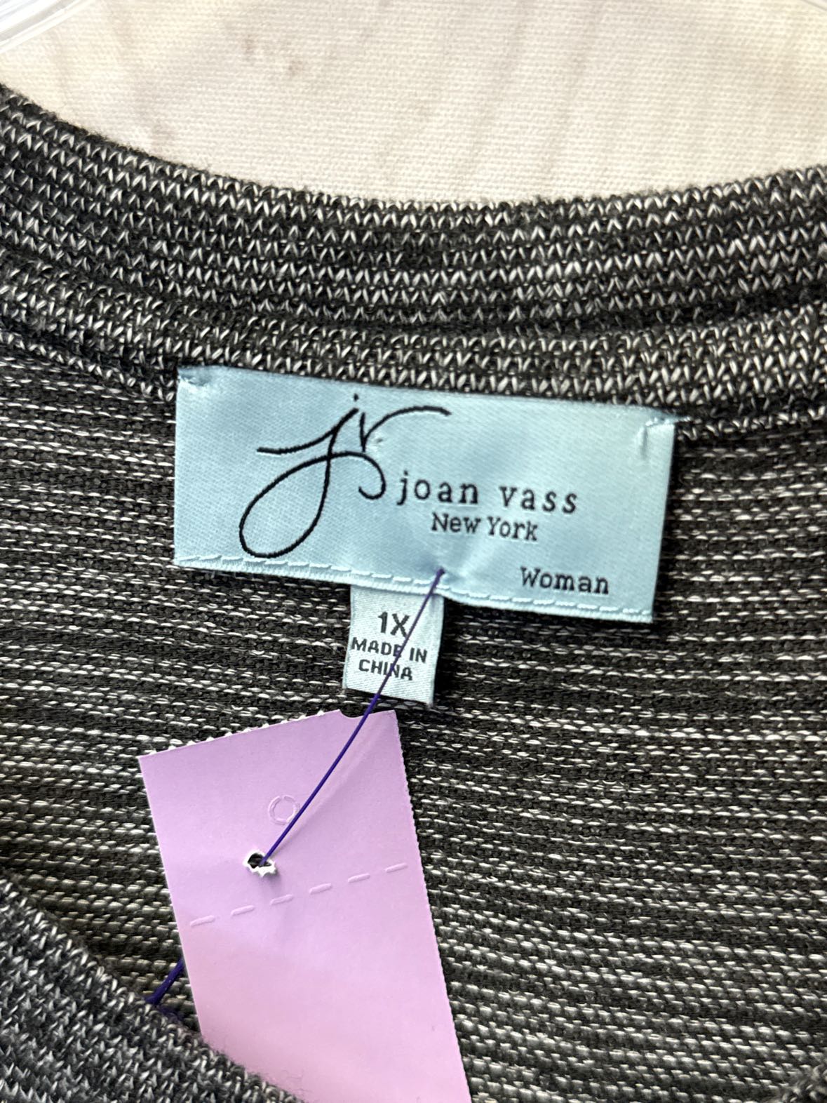 Joan Vass Women's Size 1X Gray Short Sleeve Top