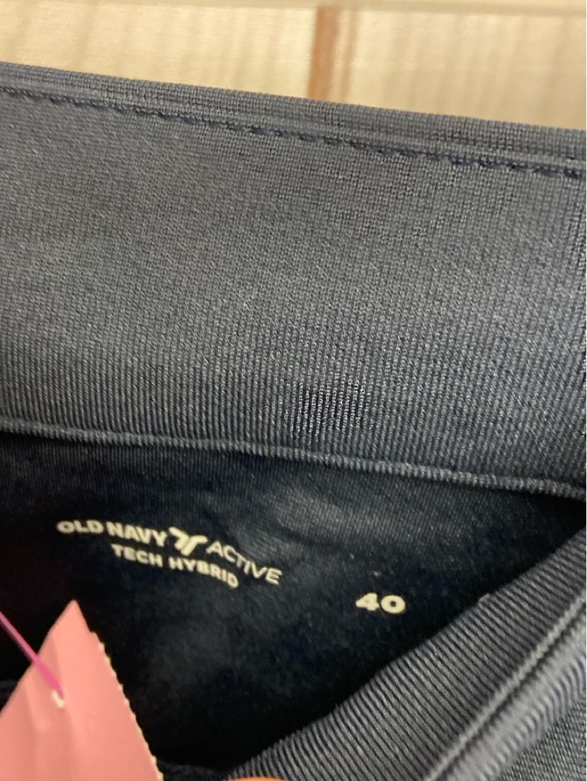 Old Navy Men's Size 40 Navy Shorts