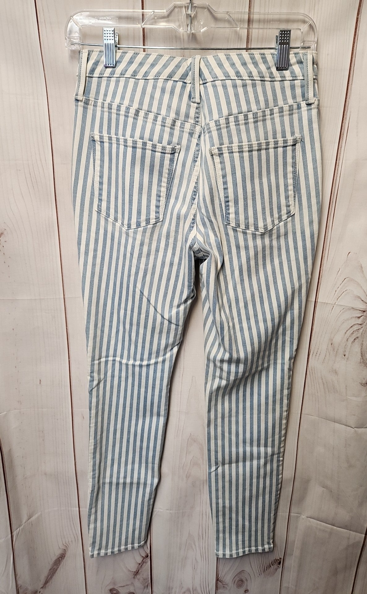Universal Thread Women's Size 27 (3-4) White & Blue Jeans High Rise Skinny