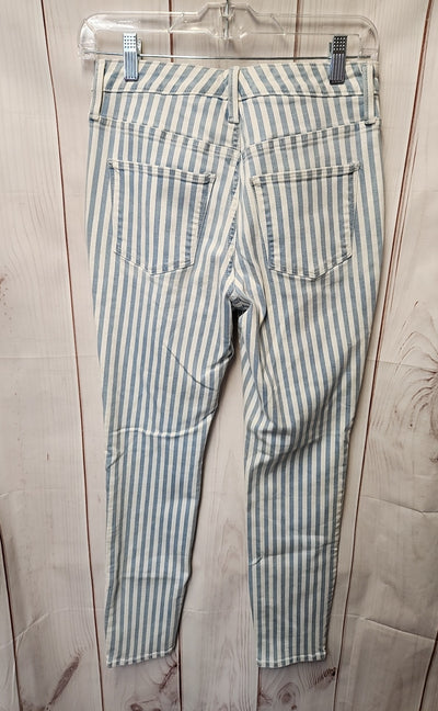 Universal Thread Women's Size 27 (3-4) White & Blue Jeans High Rise Skinny