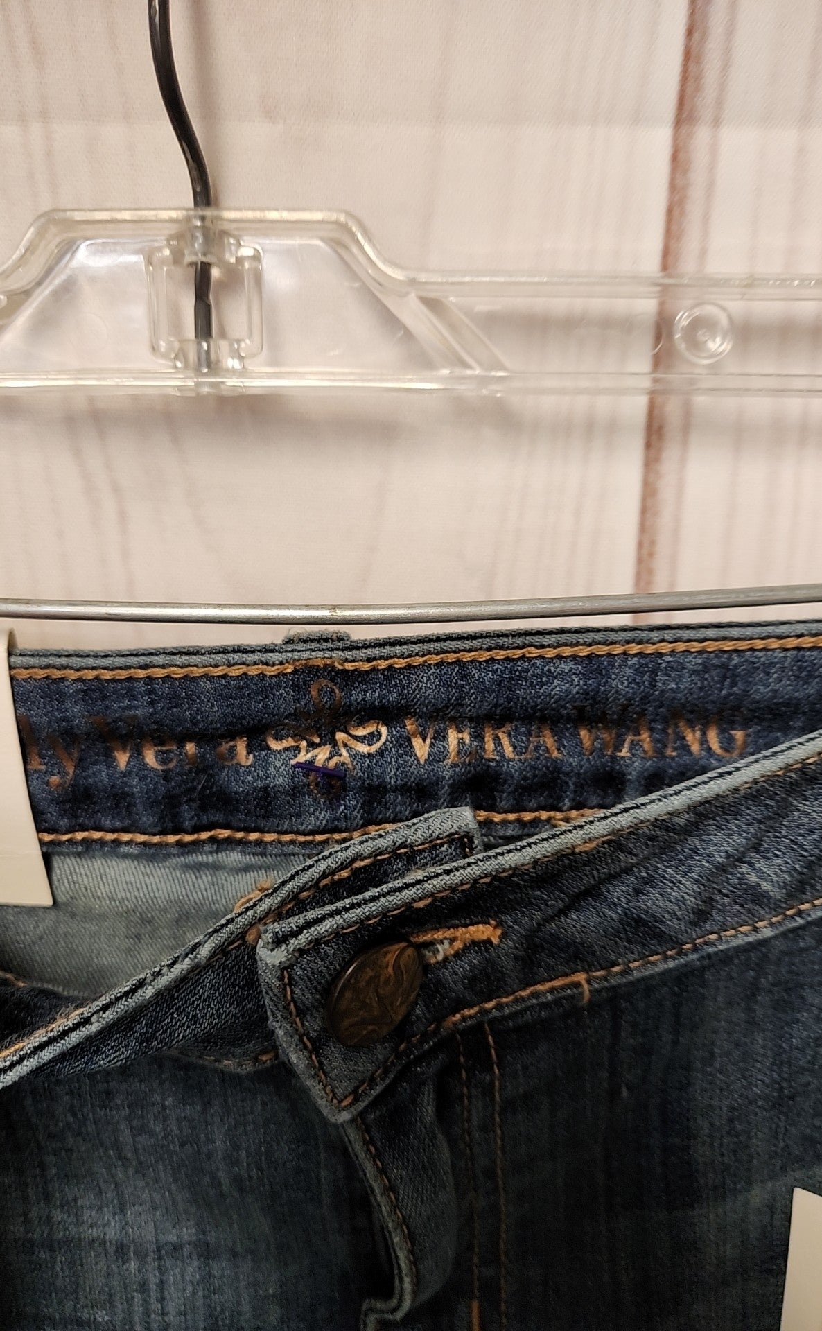 NWt Simply Vera Women's Size 32 (13-14) Blue Jeans Capri Mid Rise