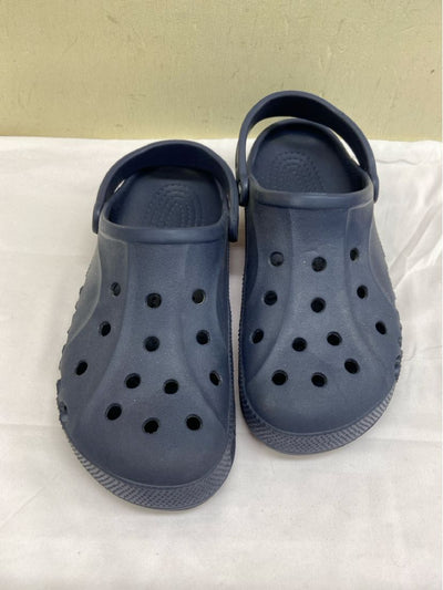 Crocs Men's Size 11 Navy Sandals