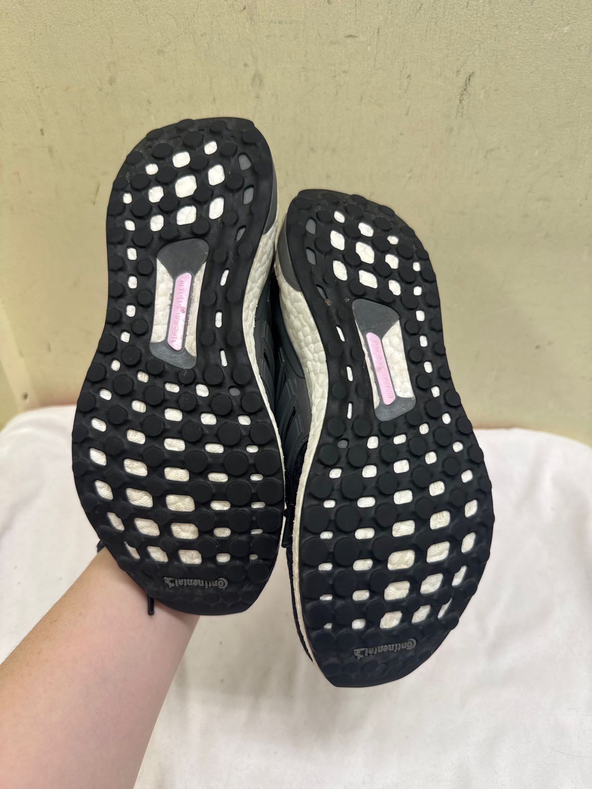 Adidas Women's Size 5-1/2 Black Sneakers Shoes