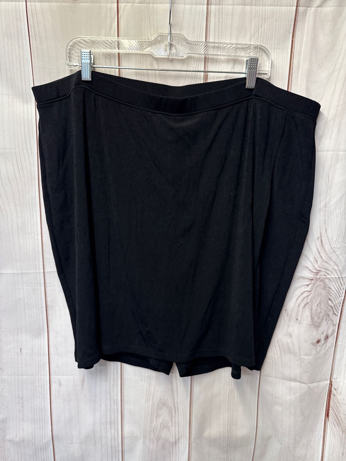 Chico's Women's Size 4 = US XXL Black Shorts