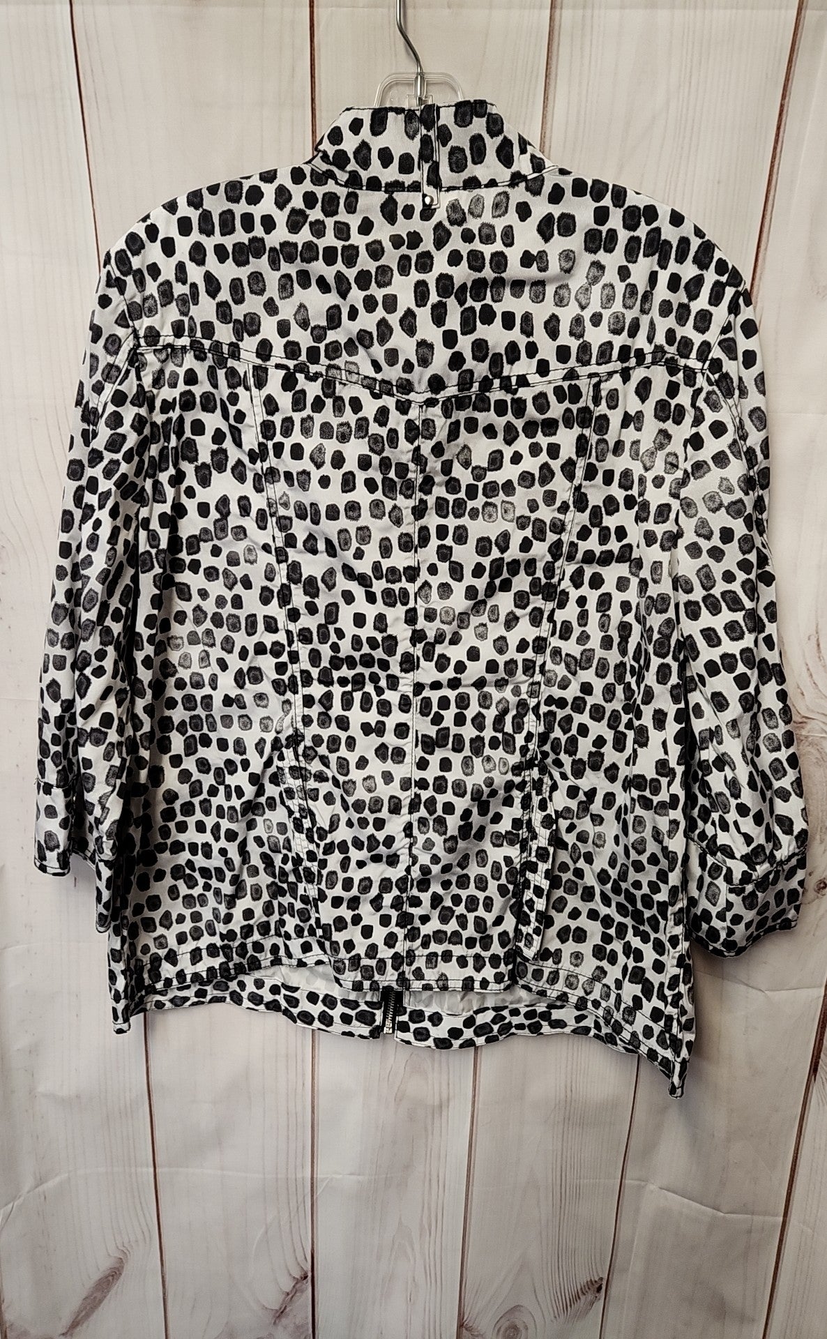Zenergy - Chico's Women's Size XL Gray Animal Print Jacket