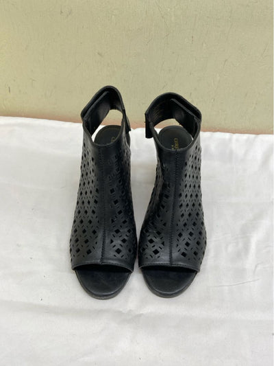 Christian Siriano Women's Size 6-1/2 Black Sandals