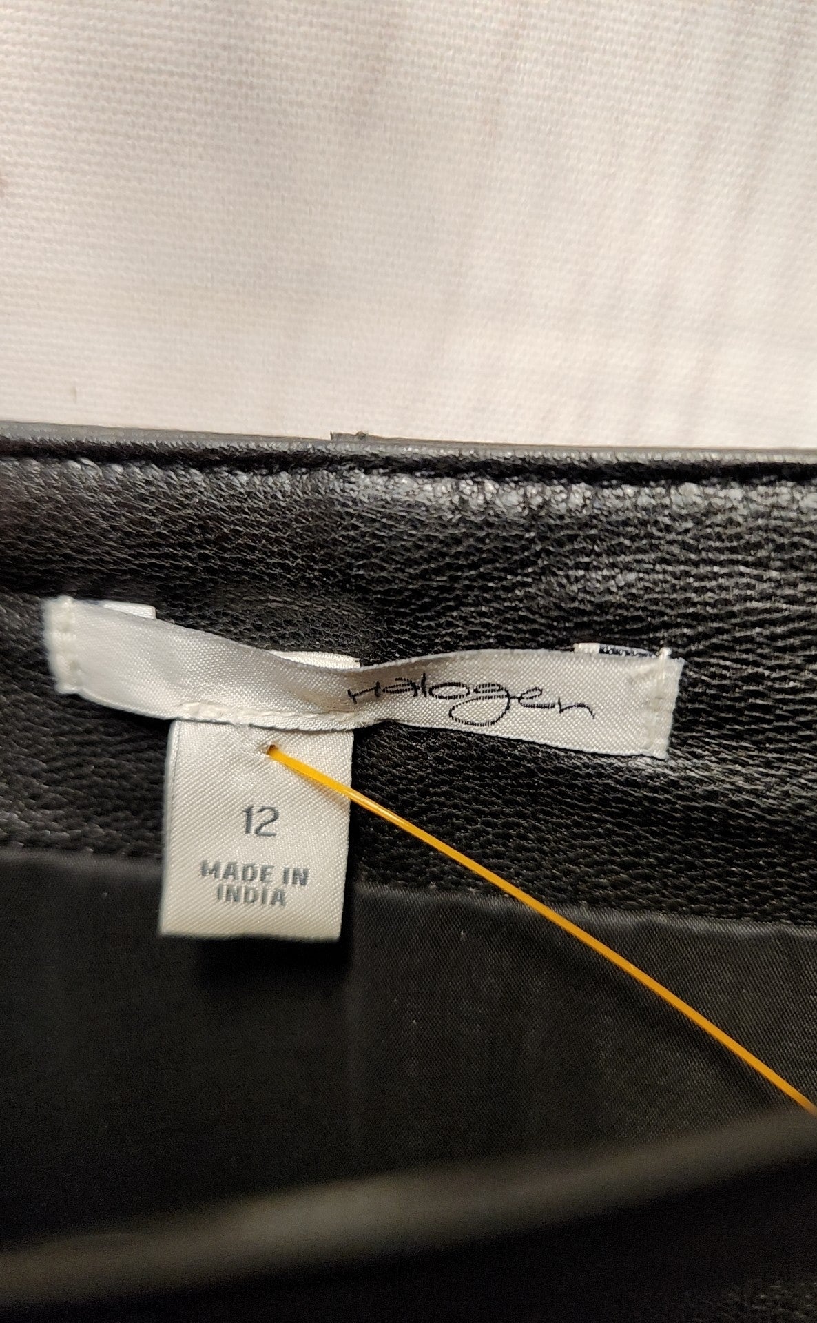 Halogen Women's Size 12 Black Skirt