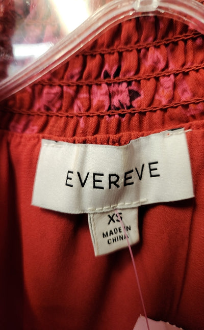 Evereve Women's Size XS Red Short Sleeve Top