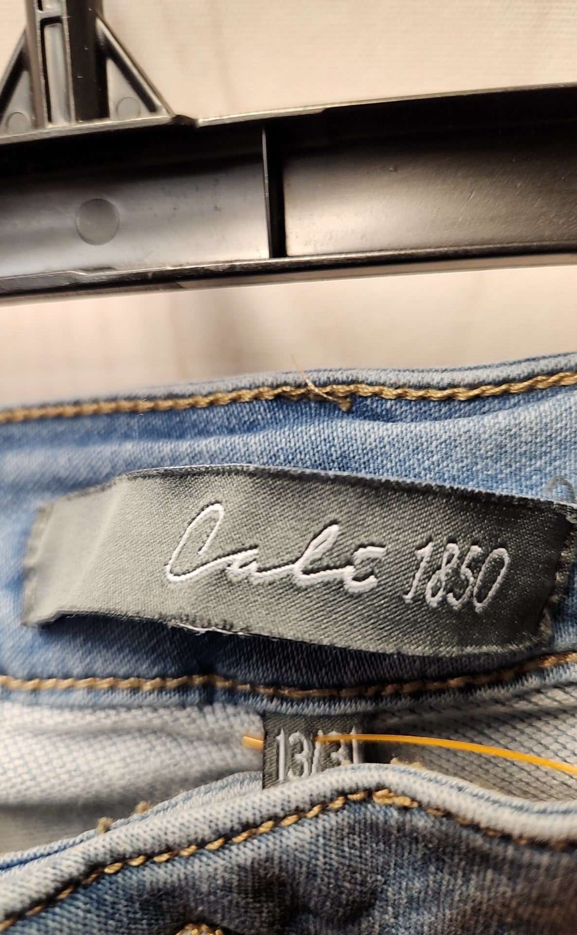 Cali 1850 Women's Size 31 (11-12) Blue Jeans