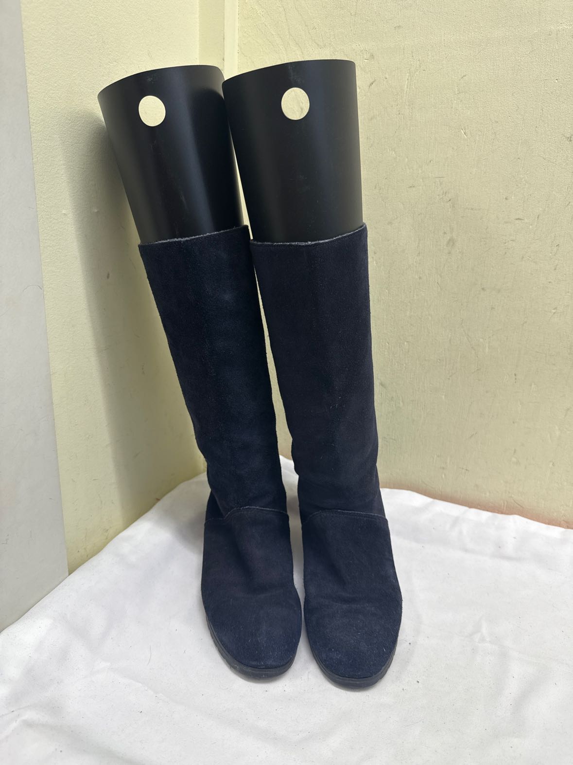 Lands End Women's Size 6-1/2 Navy Suede Boots Shoes