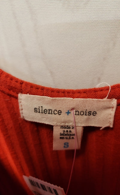 Silence & Noise Women's Size S Red Dress