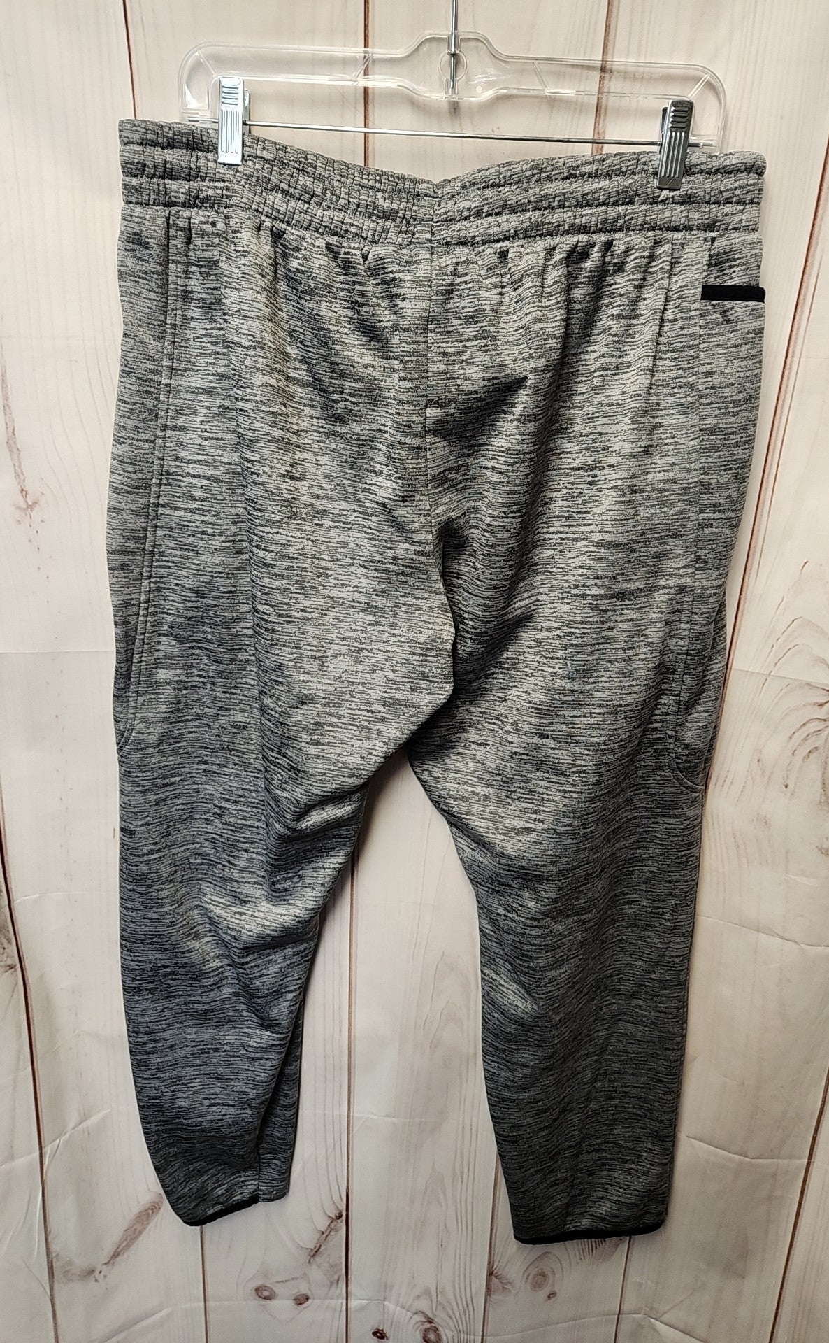 Under Armour Women's Size XL Gray Sweatpants