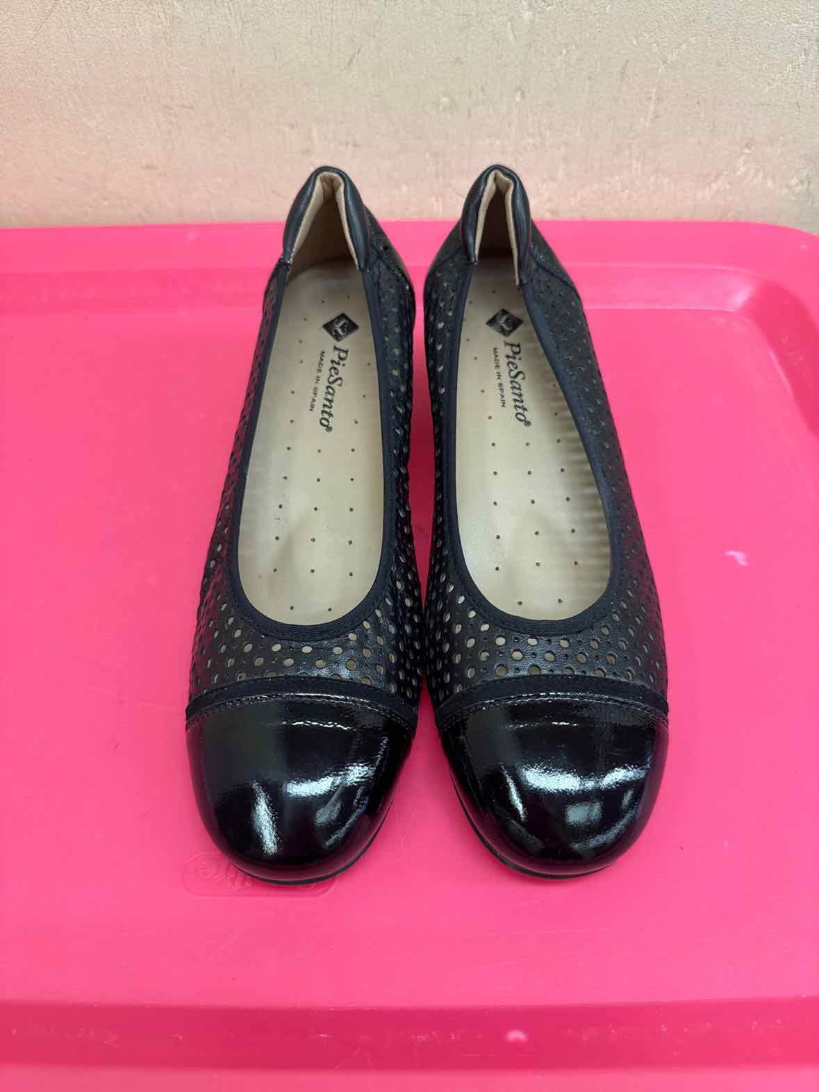 PieSanto Women's Size 39 = 8-1/2 Black Flats