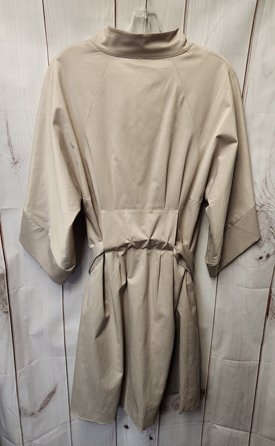 Vertigo Women's Size L Beige Coat