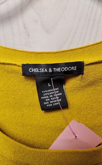 Chelsea & Theodore Women's Size L Yellow Short Sleeve Top
