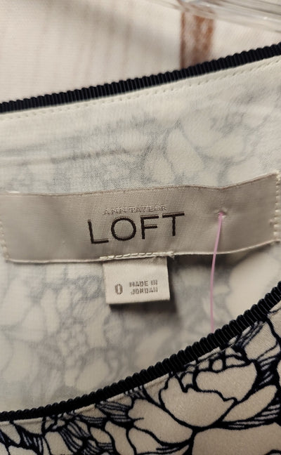 Loft Women's Size 0 White & Blue Floral Dress