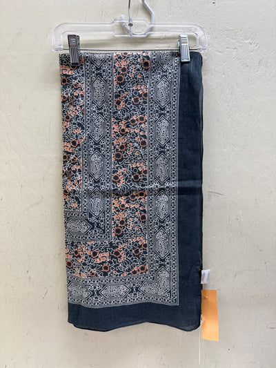 NWT Anthropologie Size One Size Green Floral Dress Scarf