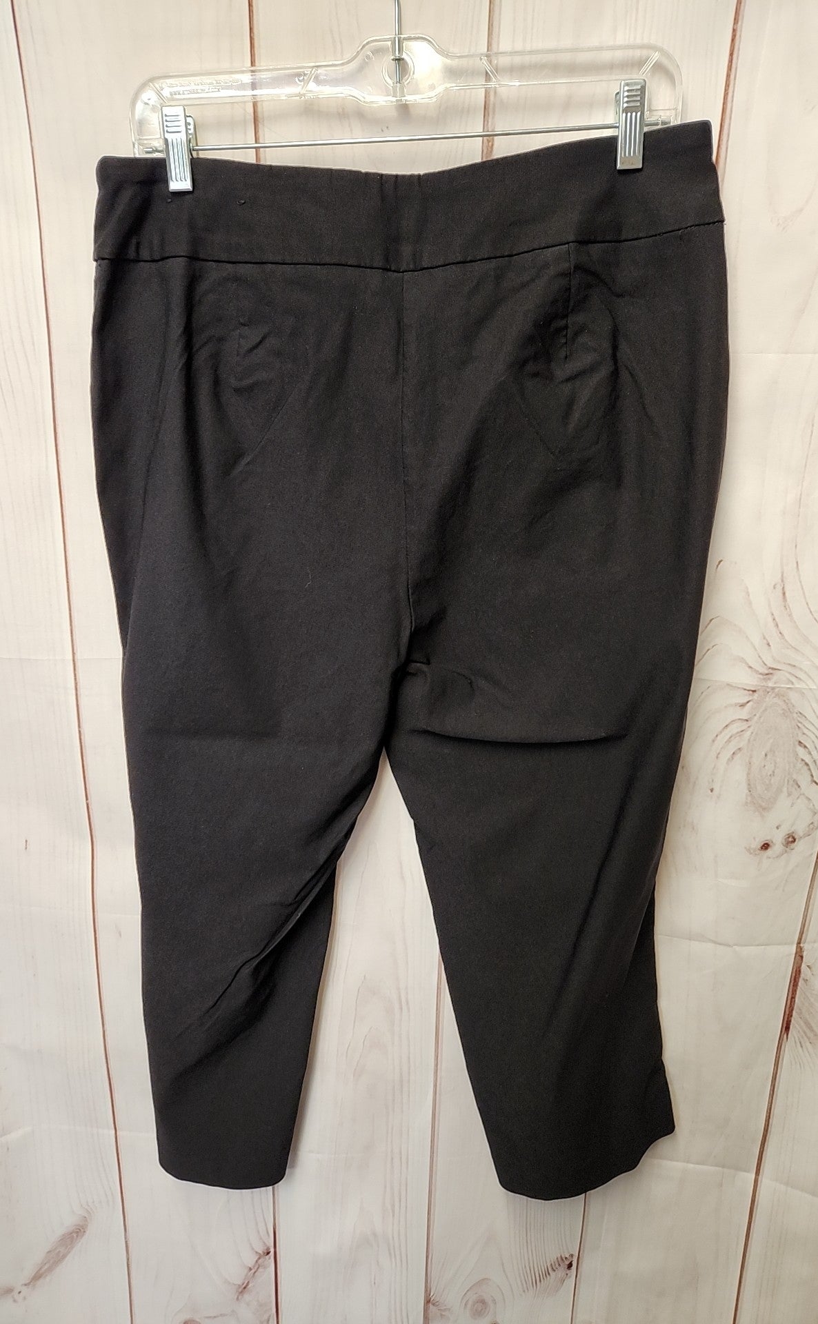 Jones New York Women's Size 1X Black Capris