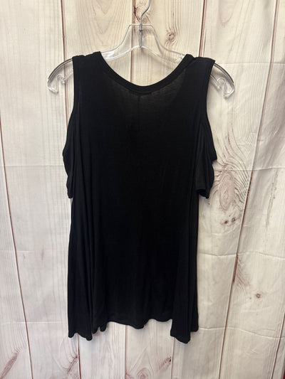Acemi Women's Size M Black Cold Shoulder Top