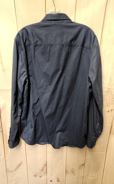 LL Bean Men's Size M Navy Shirt