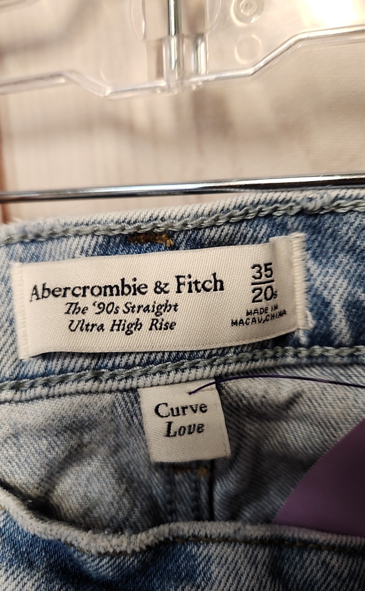 Abercrombie & Fitch Women's Size 35 (20) Blue Jeans The '90s Straight