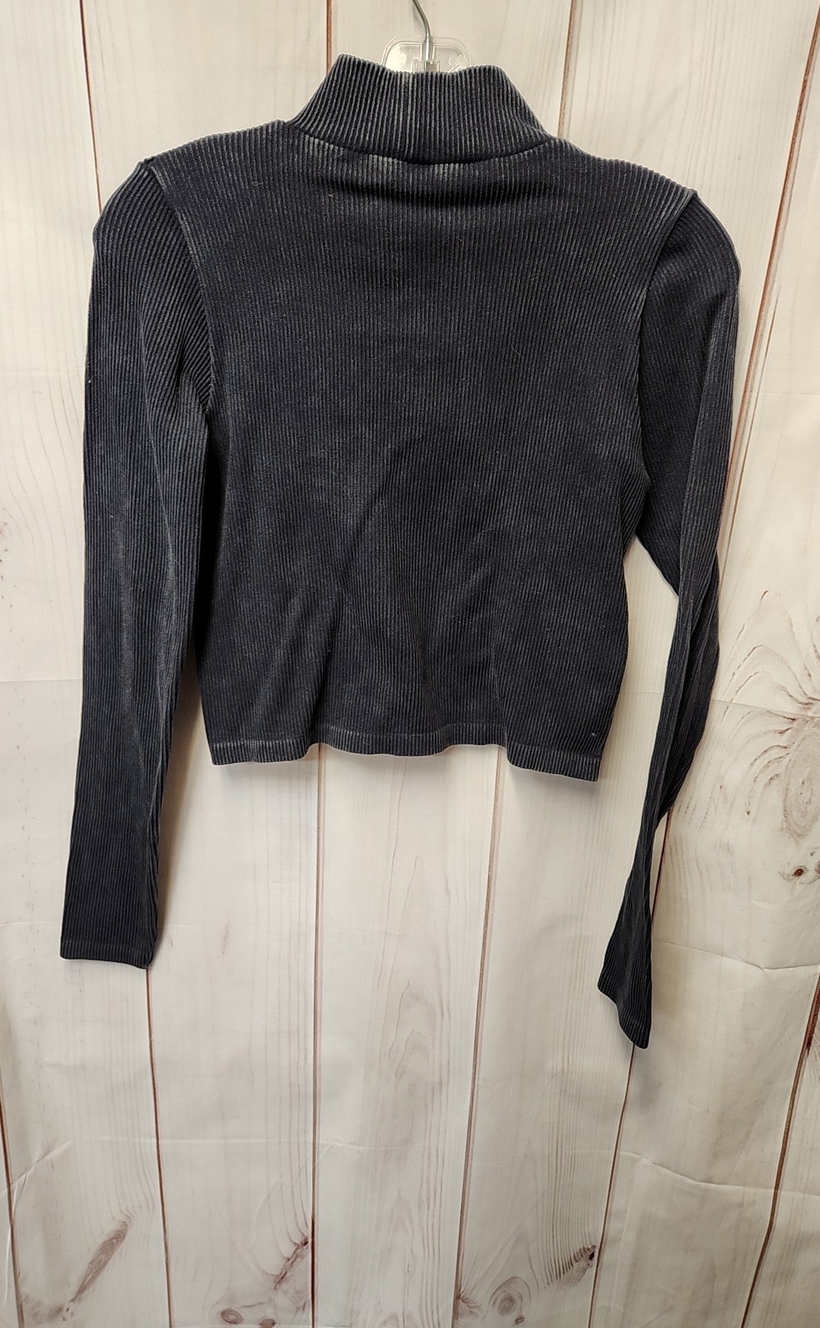 NWT Hunter & Brown Women's Size M Navy Long Sleeve Top