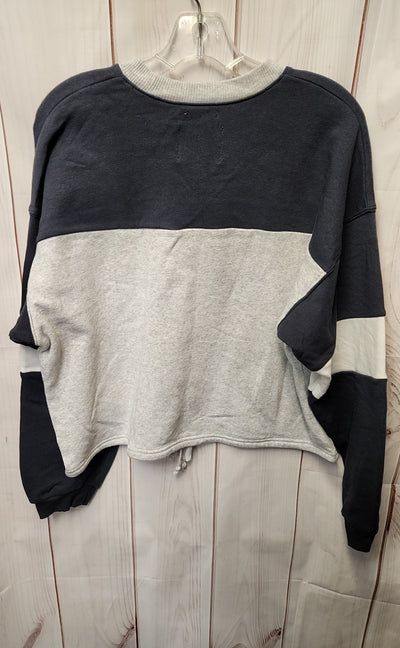 American Eagle Women's Size XS Gray Sweatshirt