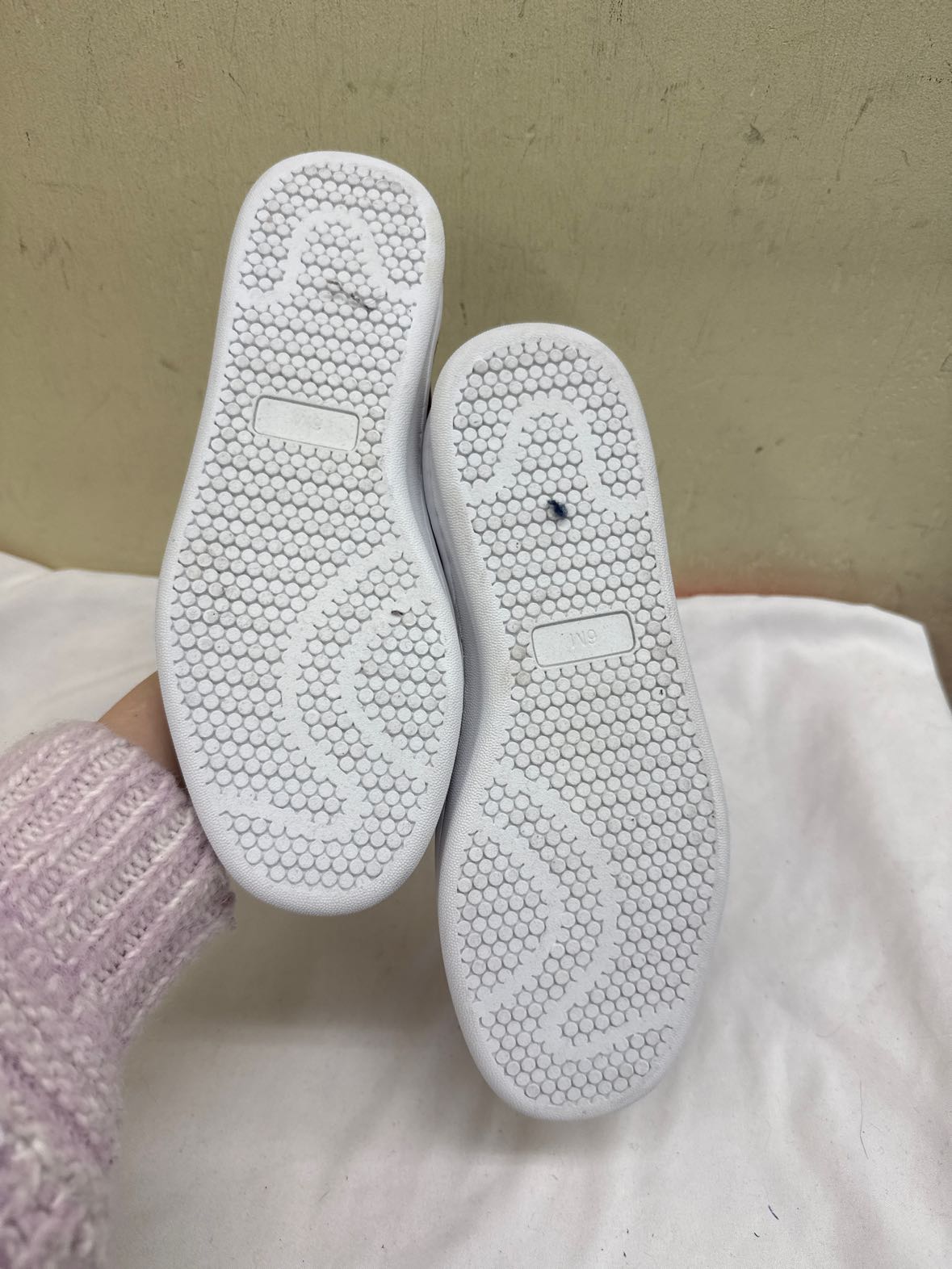 Talbots Women's Size 6 Maroon Flats Shoes