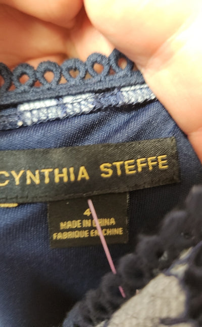 NWT Cynthia Steffe Women's Size 4 Blue Lace Floral Dress