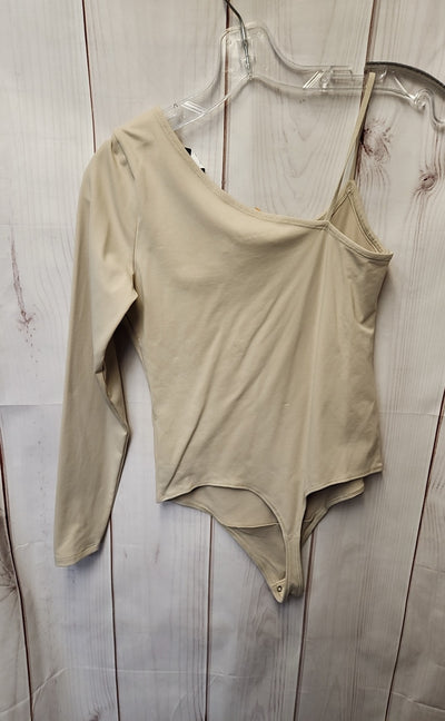 NWT Abercrombie & Fitch Women's Size S Beige Bodysuit