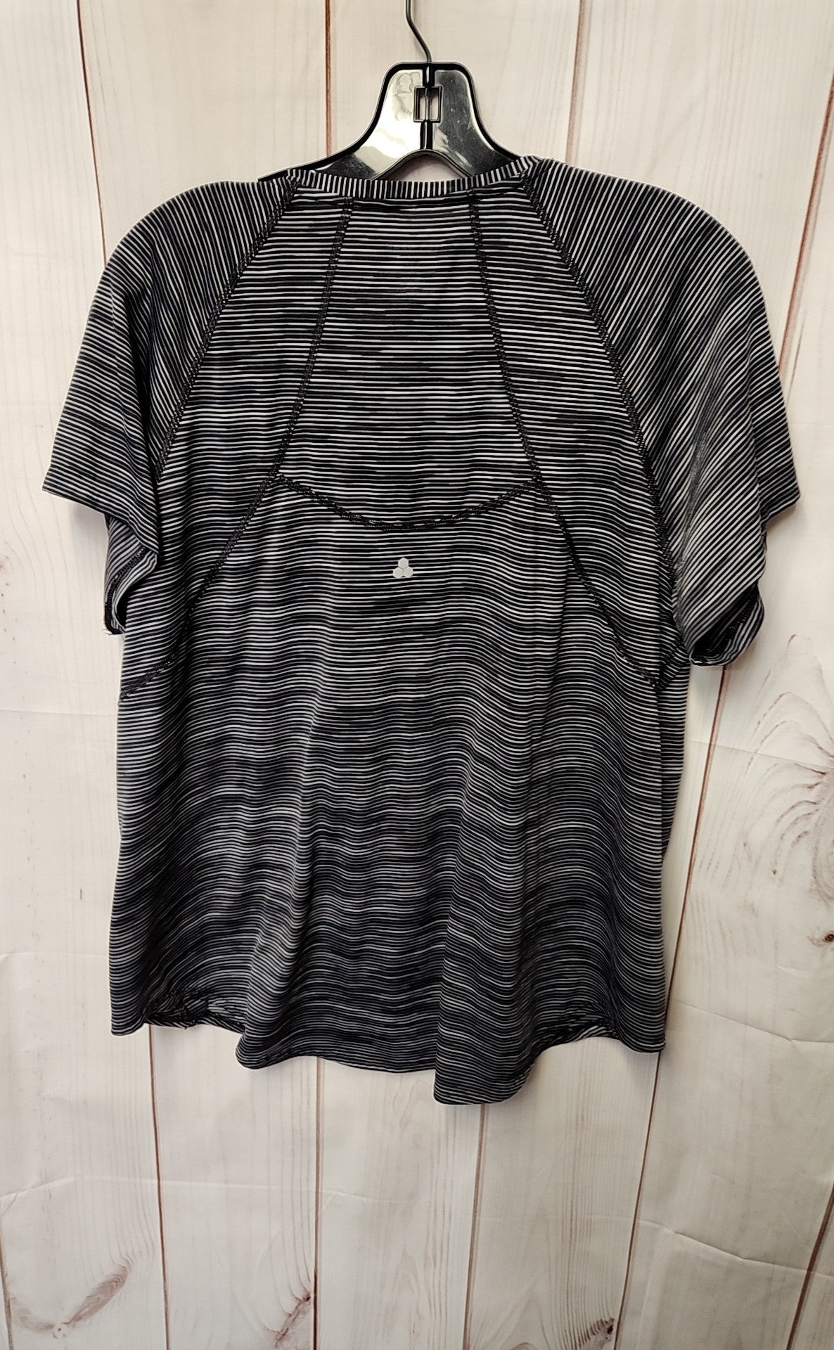 Tek Gear Women's Size XXL Black Short Sleeve Top