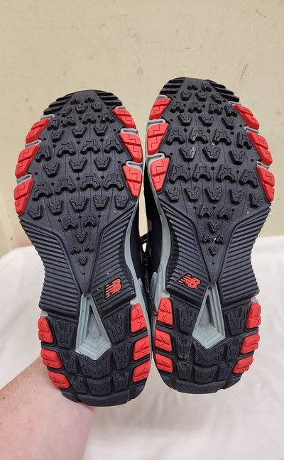 New Balance Men's Size 9-1/2 Black Shoes