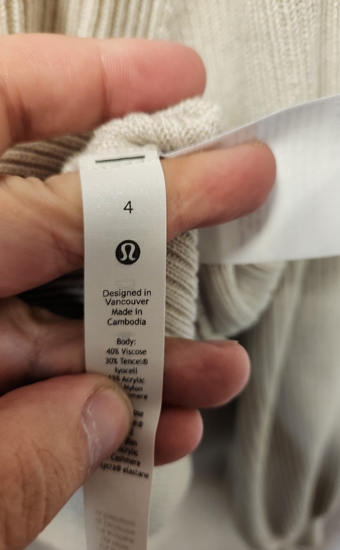 Lululemon Women's Size 4 White Sweater