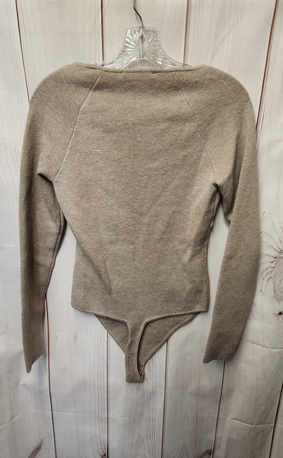 Abercrombie & Fitch Women's Size M Beige Bodysuit