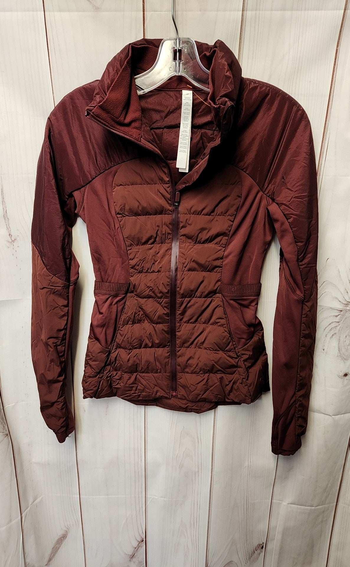 Lululemon Women's Size 2 Red Jacket