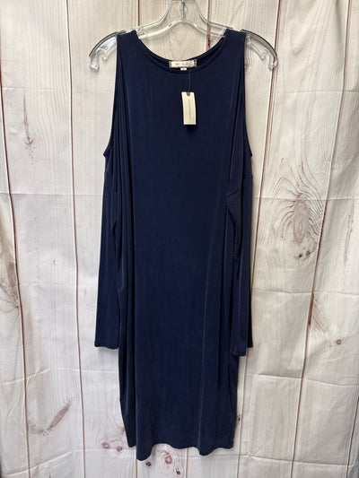 NWT Eri & Ali Women's Size M Navy Cold Shoulder Dress