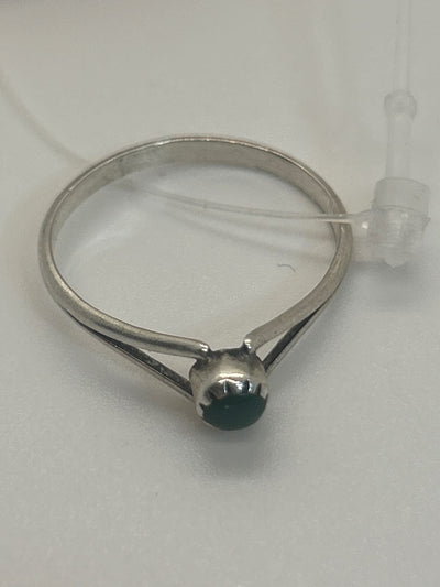 Ring Size 7 Silver Ring with Green stone