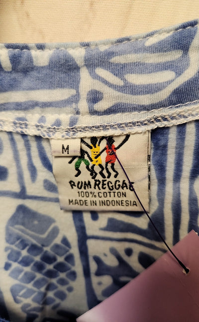 Rum Reggae Women's Size M Blue Short Sleeve Top