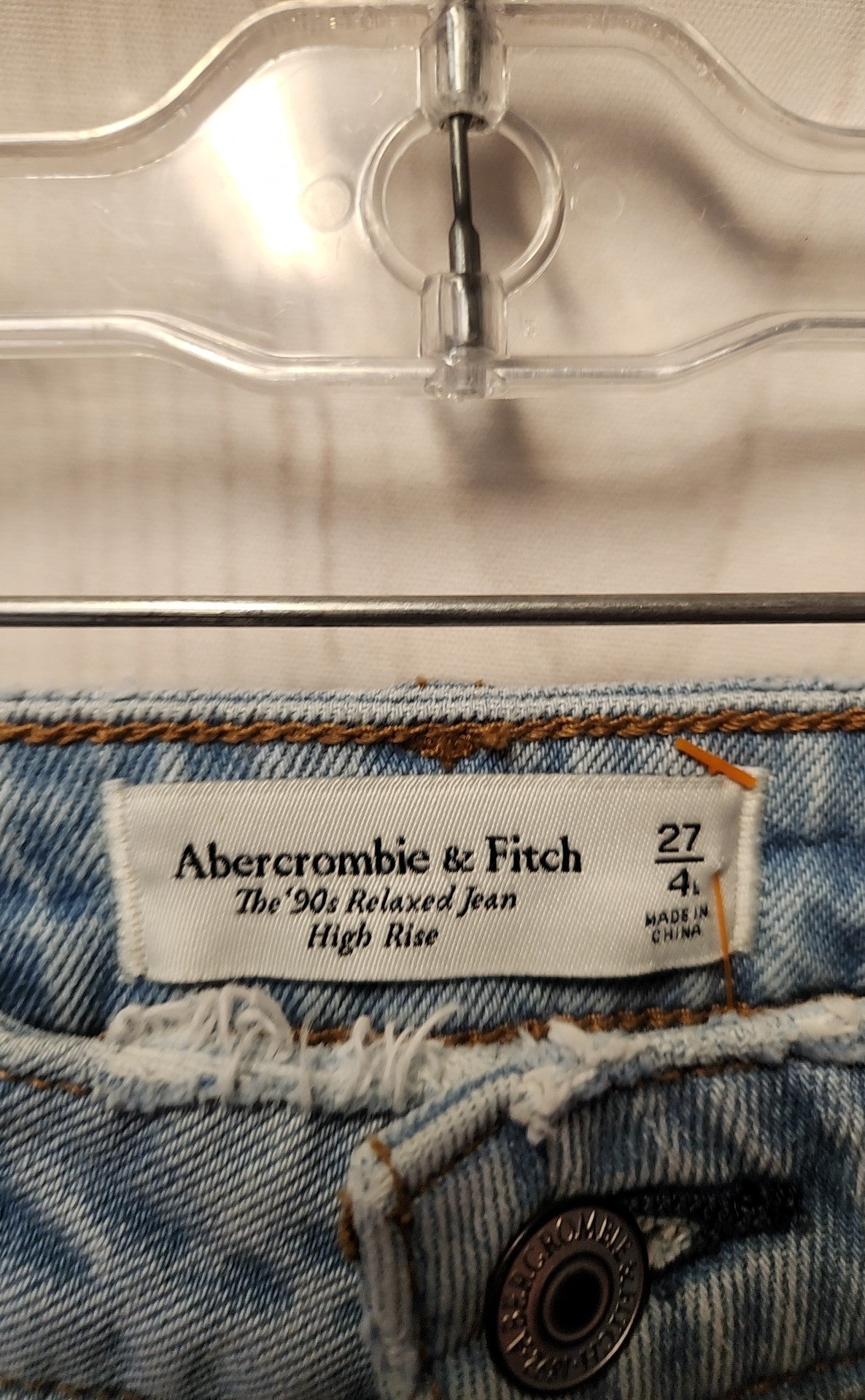 Abercrombie & Fitch Women's Size 27 (3-4) Blue Jeans The '90s Relaxed Jean