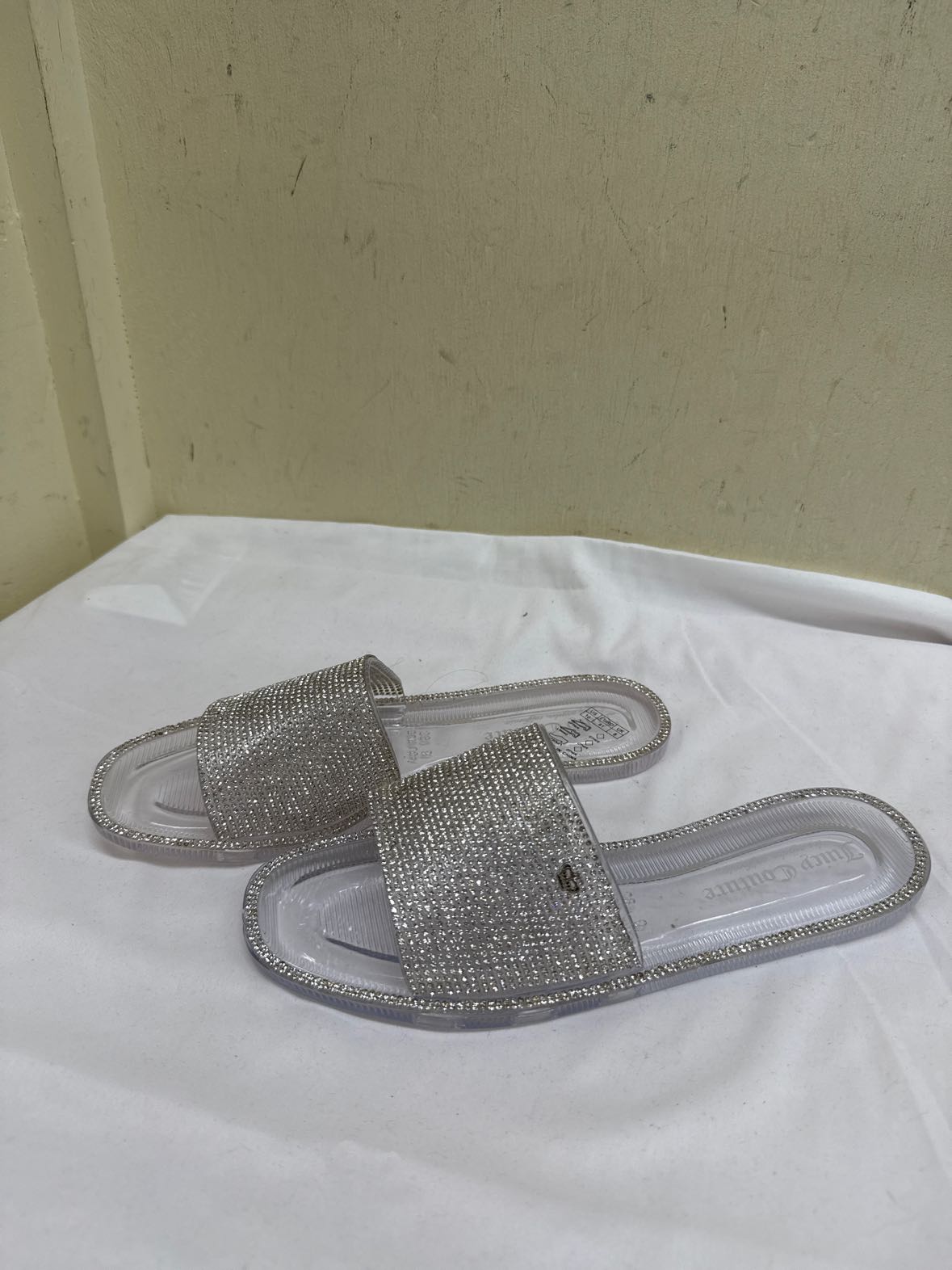 Juicy Couture Women's Size 8 Silver Sandals