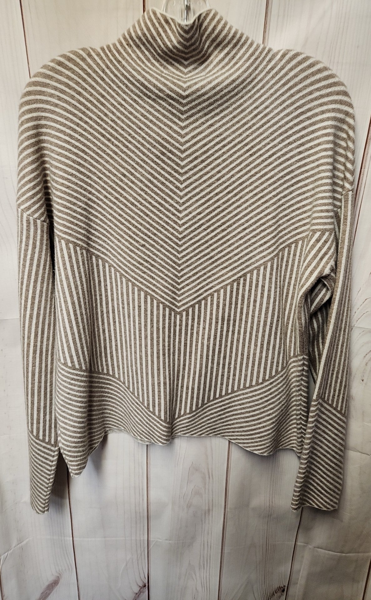 Tahari Women's Size L Brown Sweater