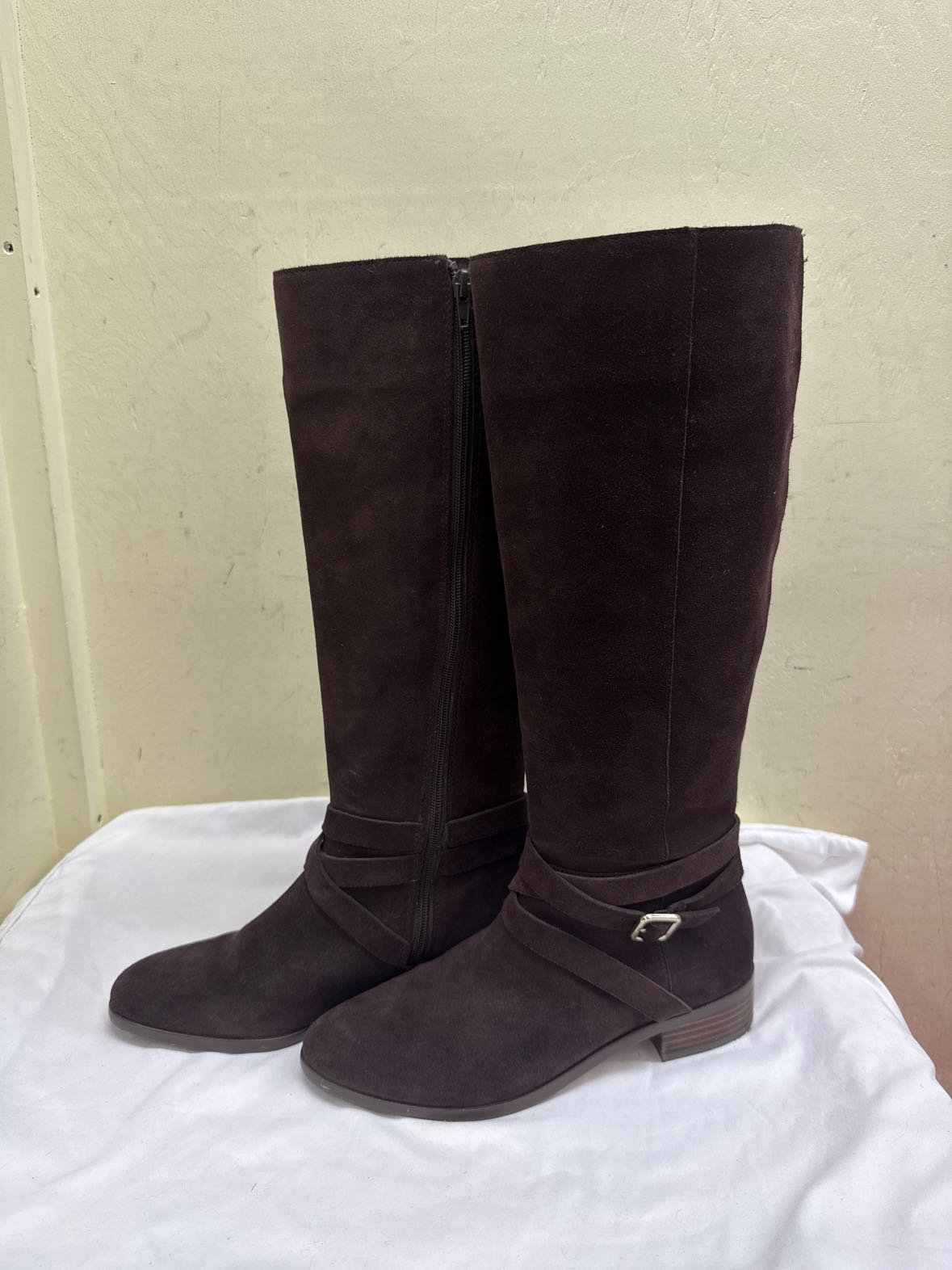 Ann Taylor Women's Size 10 Brown Boots Shoes