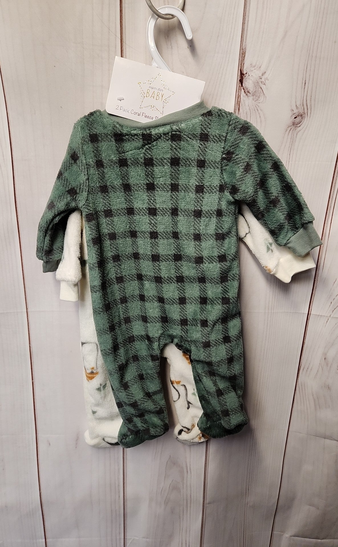 NWT Super Star Boy's Size 0-3 Months White & Green Pajamas Set