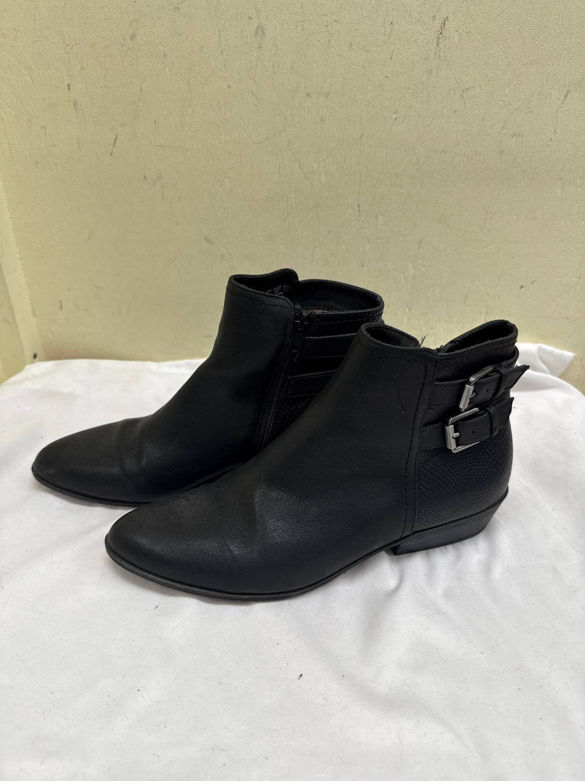 Naturalizer Women's Size 10 Black Boots Shoes
