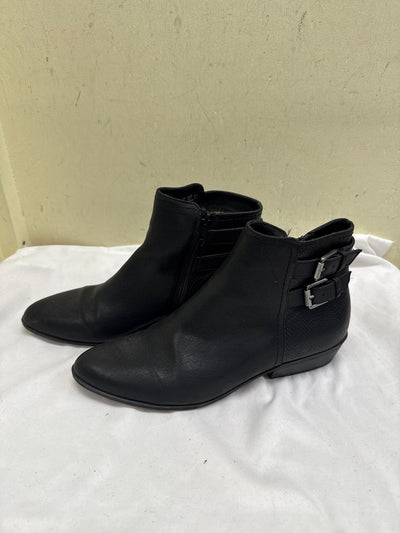 Naturalizer Women's Size 10 Black Boots Shoes